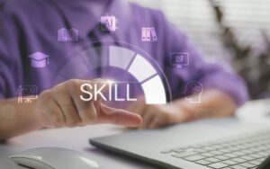 Criativa EaD - E-learning como ferramenta de desenvolvimento de competências profissionais