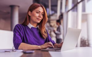 Criativa EaD - Treinamento Moodle corporativo: aplicando recursos da plataforma em programas de educação continuada